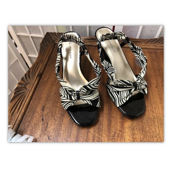 Anne Klein, sandals, black/white, heels, size8.5.: - Picture 4 of 11